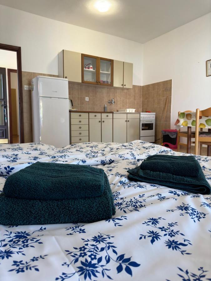 Apartmani Marko Новалья Экстерьер фото