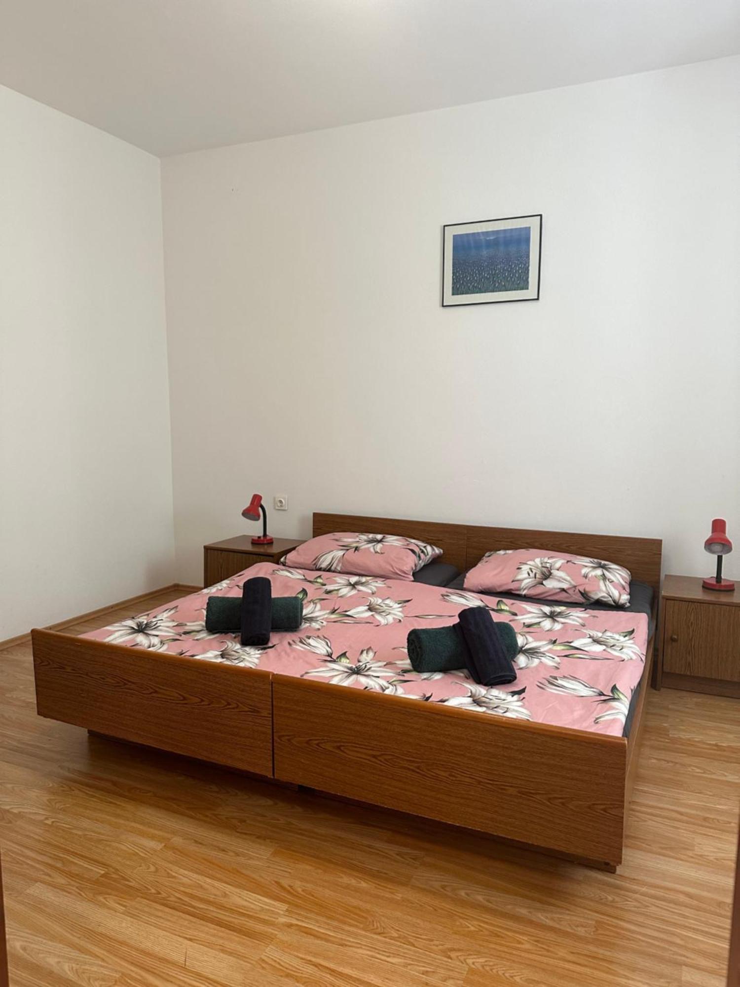 Apartmani Marko Новалья Экстерьер фото